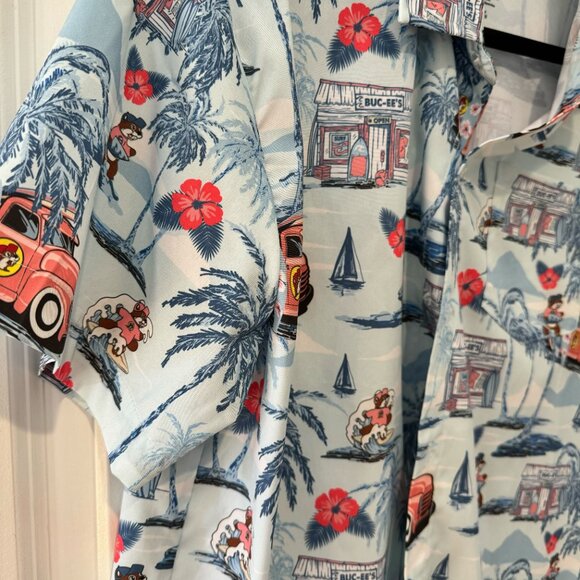 Buc-ees Blue Hawaiian‎ Button Up Fishing Shirt - Size Small - Picture 4 of 5